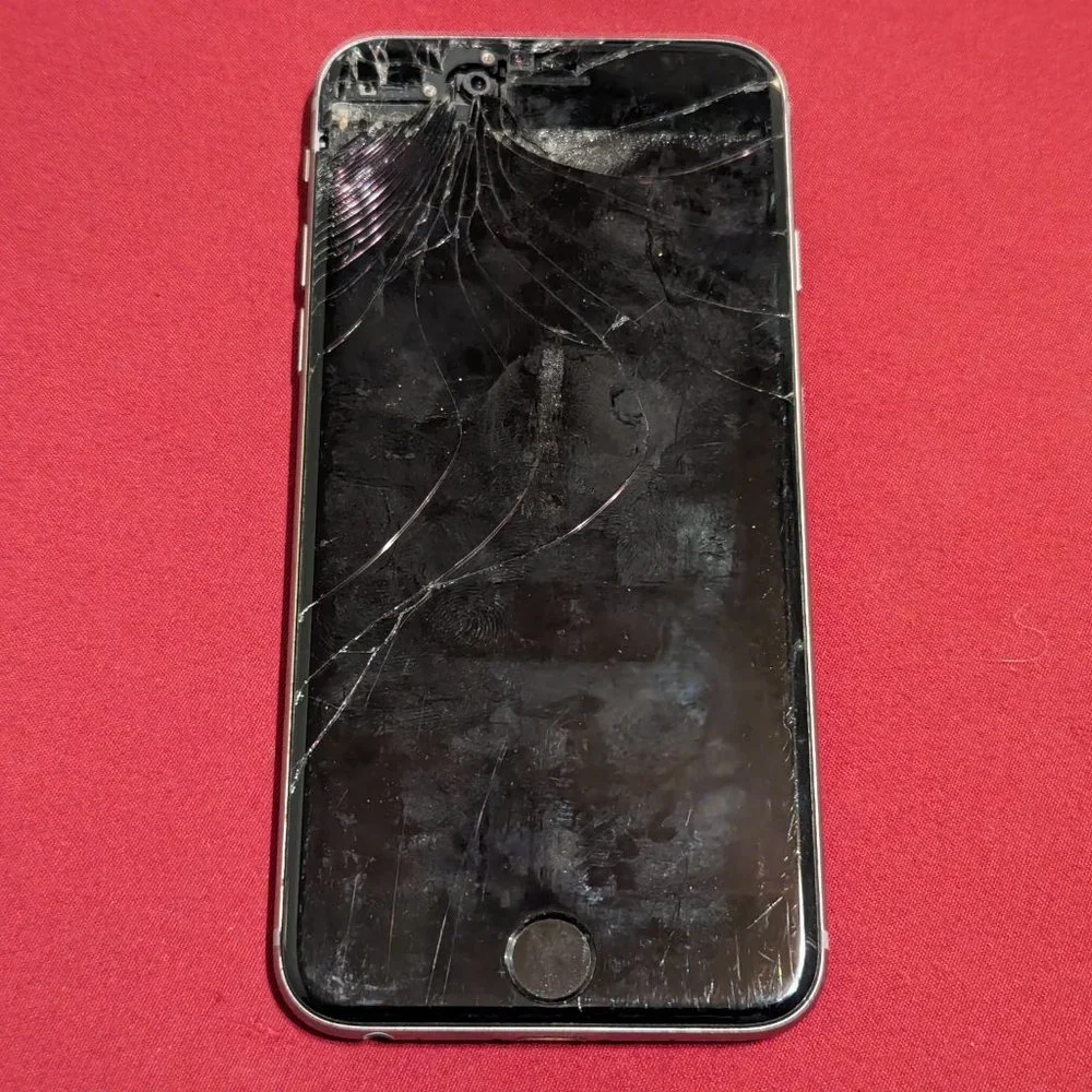 iPhone 6 (A1549) - 64 GB #37 (For parts)***